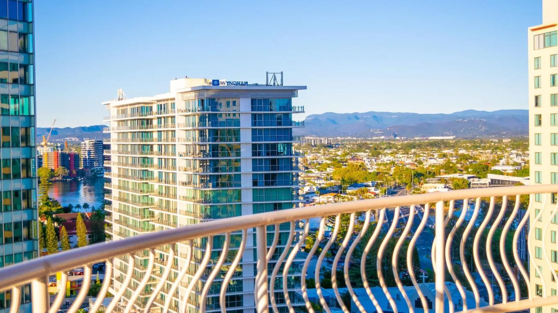 Aegean Resort Apartments Gold Coast Aparthotel