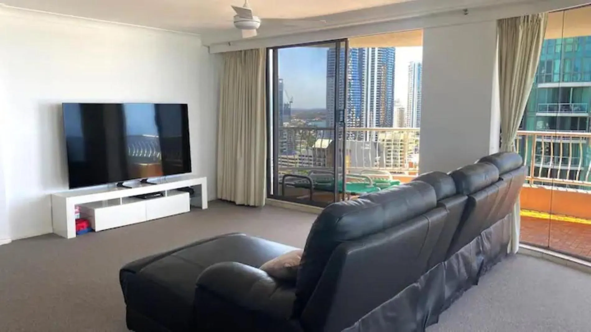 Aegean Resort Apartments Gold Coast Australia