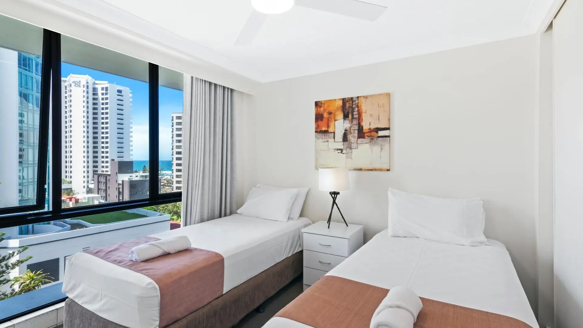 Aegean Resort Apartments Gold Coast Australia