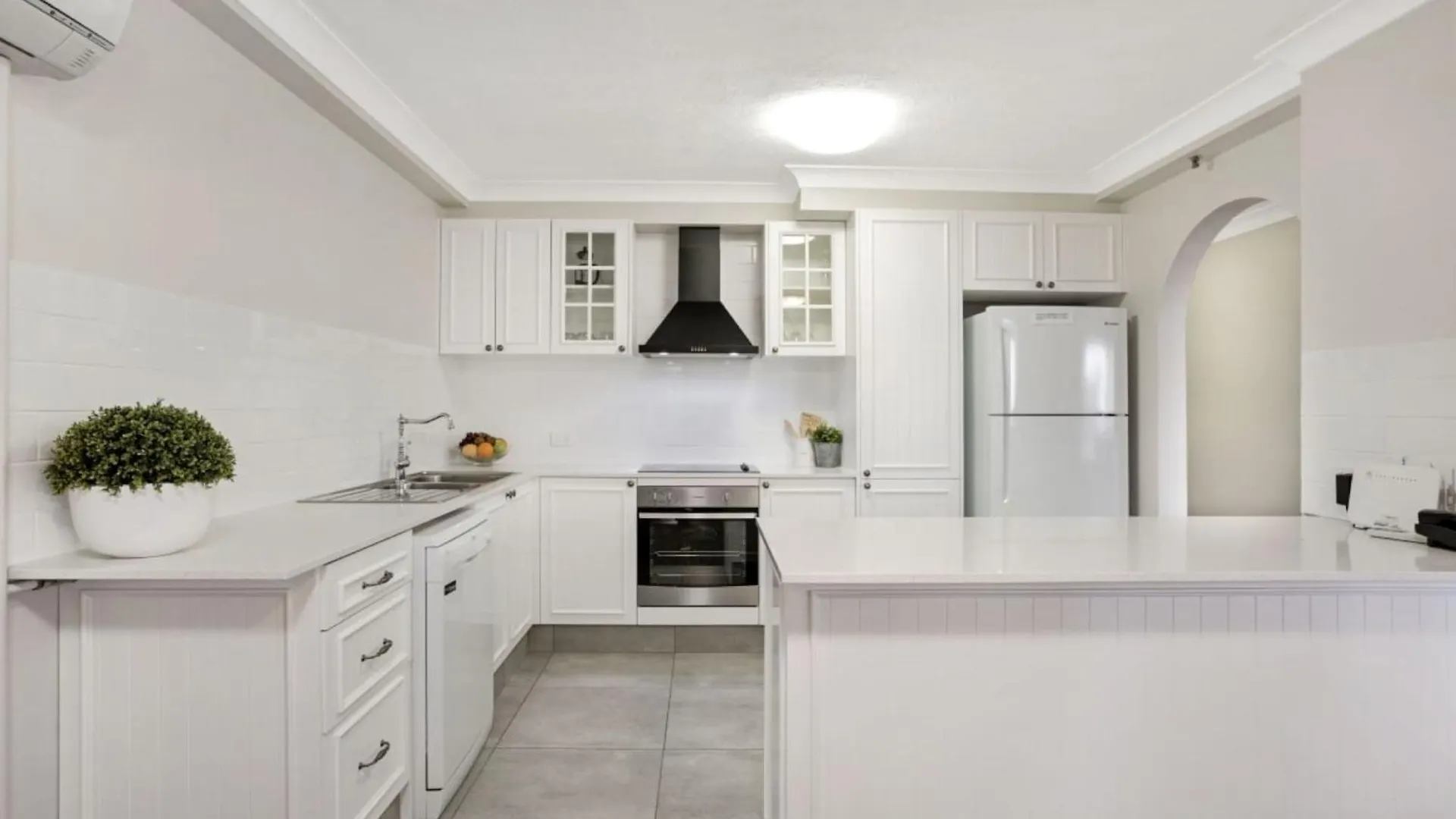 Aegean Resort Apartments Gold Coast 4*,
