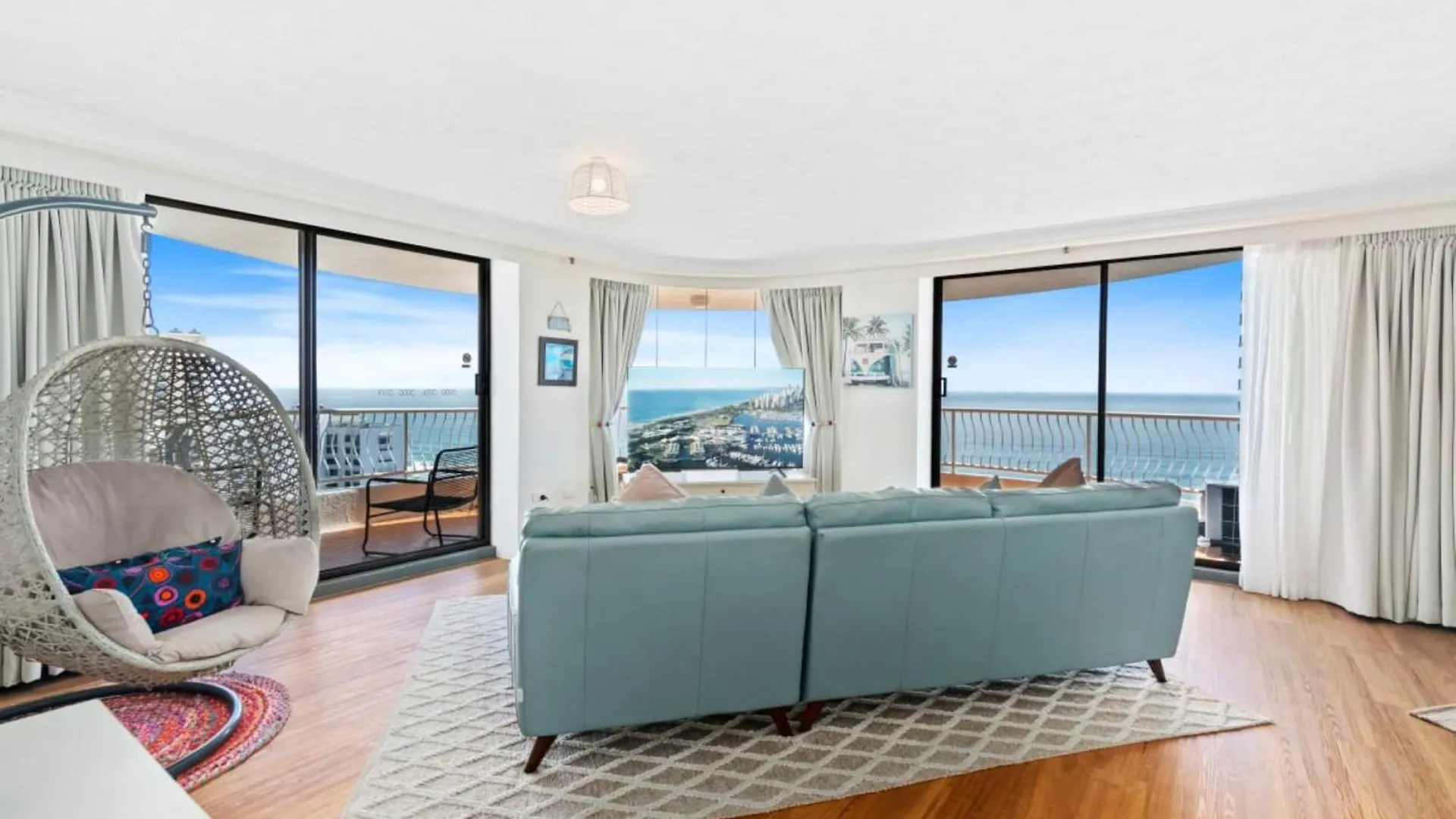 Aegean Resort Apartments Gold Coast 4*,